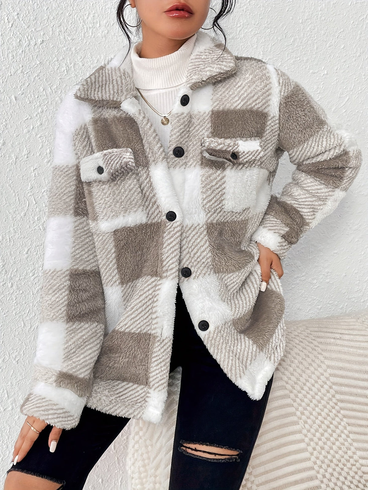 Giacca Donna in Pile Sherpa a Quadri con Bottoni
