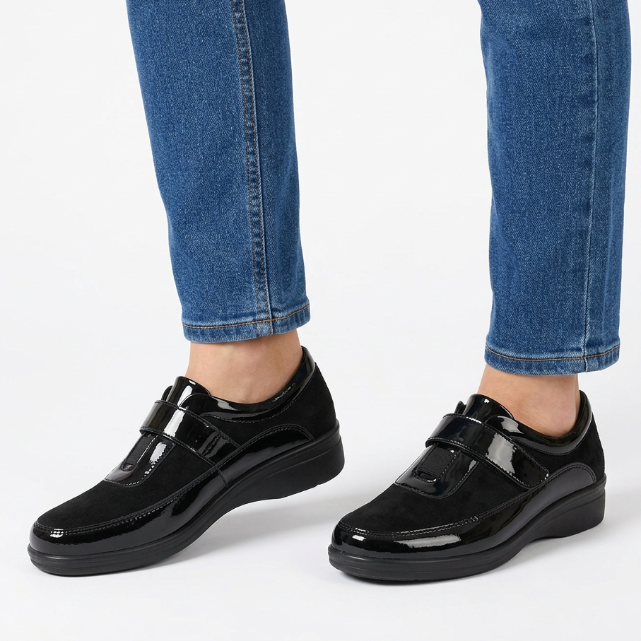 Mocassino Donna Comfort a Strappo con Zeppa - Nero