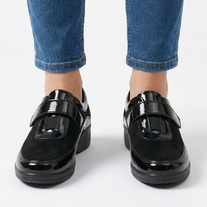 Mocassino Donna Comfort a Strappo con Zeppa
