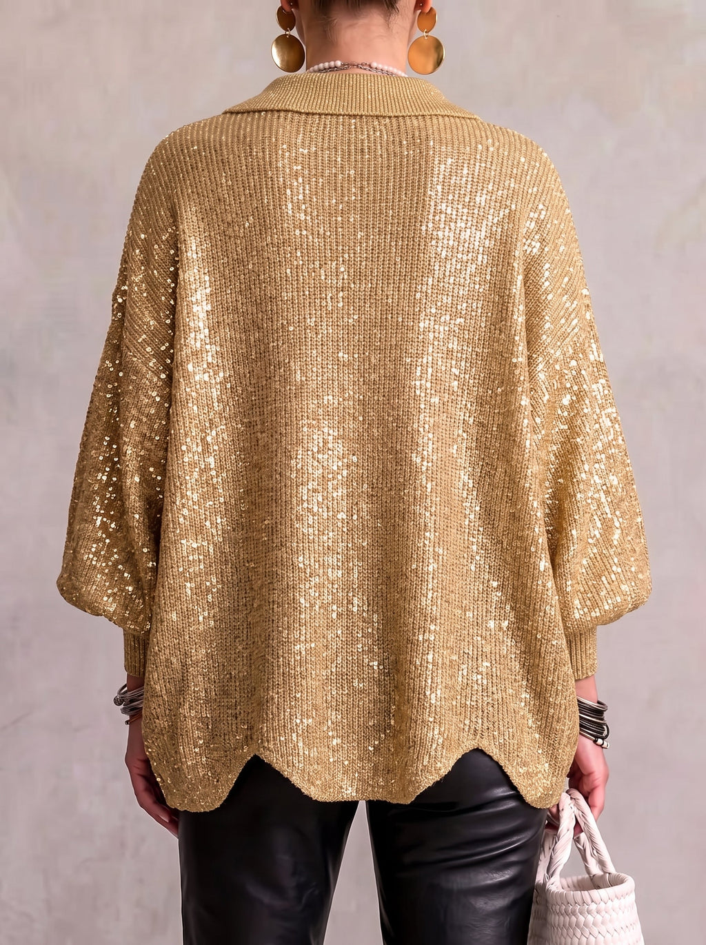 Cardigan Donna Oversize in Maglia Grossa con Colletto e Bottoni